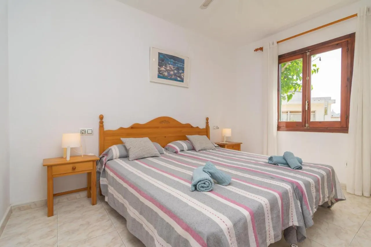 Biniforcat 11 Apartment Cala en Forcat 0*,